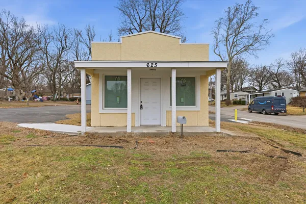 $190,000 | 625 West 23rd Street South, Independence, MO 64055