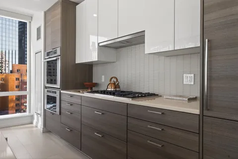 Contact Agent | 1 Franklin Street, Unit 1408, Boston, MA 02110