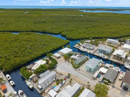 $1,689,000 | 365 Loeb Avenue, Key Largo, FL 33037
