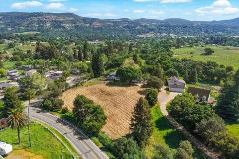 $3,050,000 | 4011 East 3rd Avenue, Napa, CA 94558