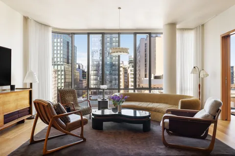 $5,500,000 | 565 Broome Street, Unit N12E | Hudson Square
