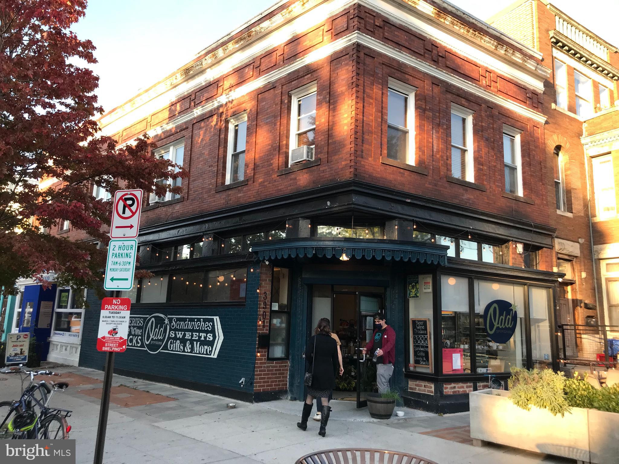 1033 Park Road Northwest, Unit 6 Washington, DC 20010 - Photo 27 of 38 a view of street with shops