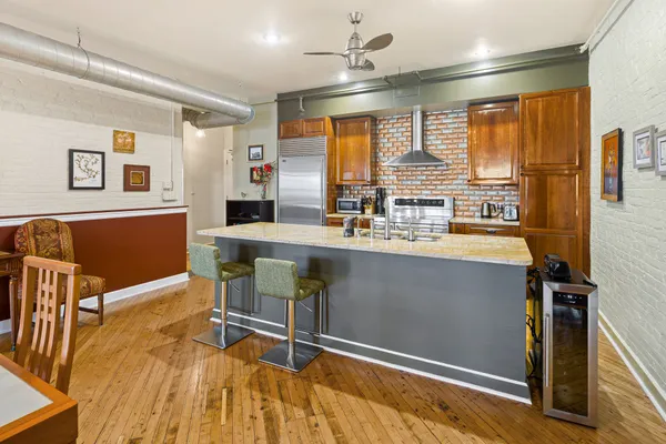 $685,000 | 313-315 North 3rd Street, Unit 5A, Philadelphia, PA 19106