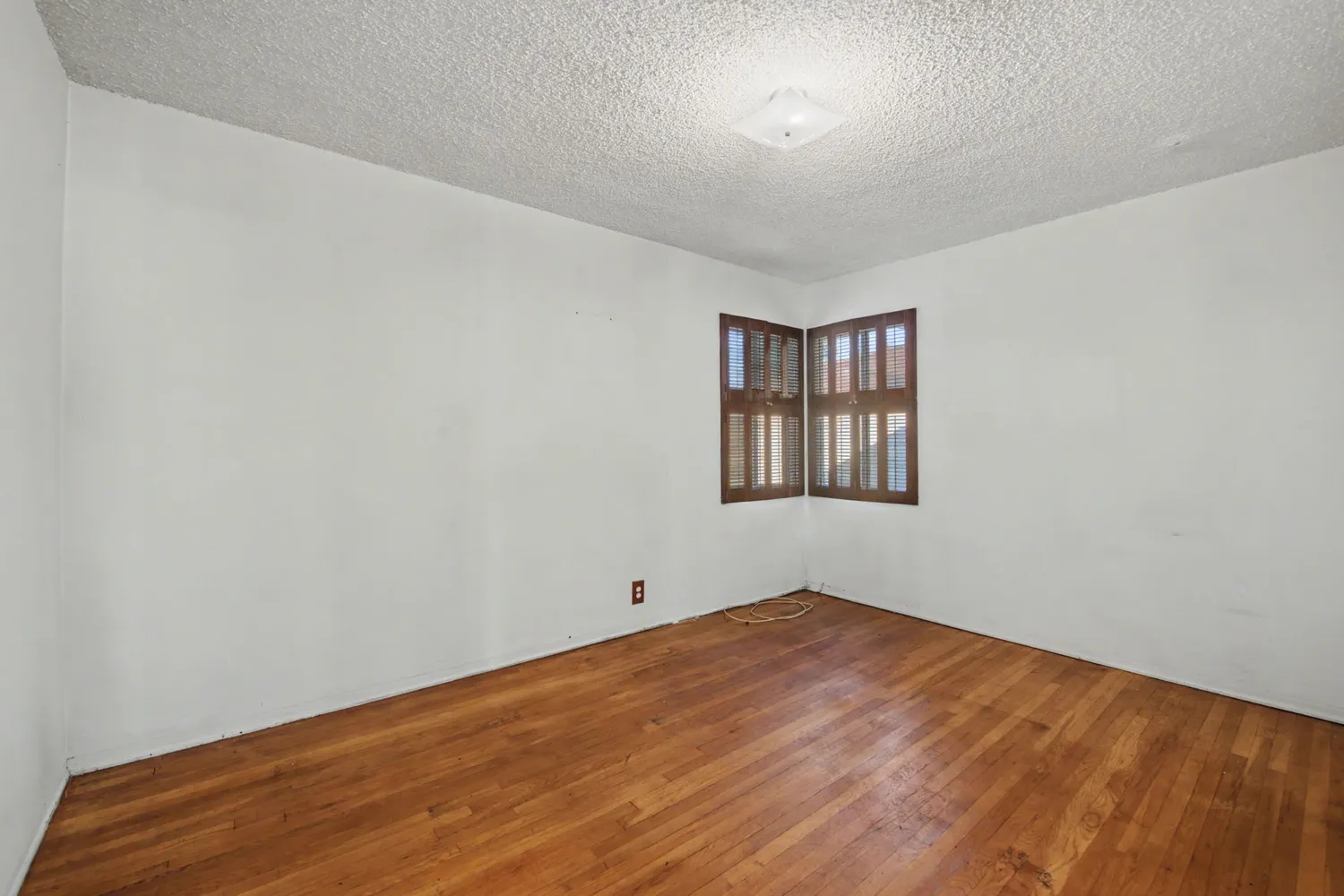 $1,349,000 | 4830 Ledge Avenue, Los Angeles, CA 91601