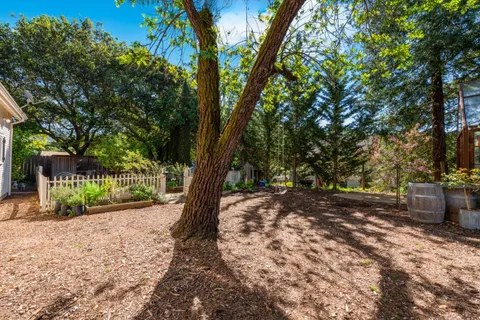 $3,050,000 | 4011 East 3rd Avenue, Napa, CA 94558