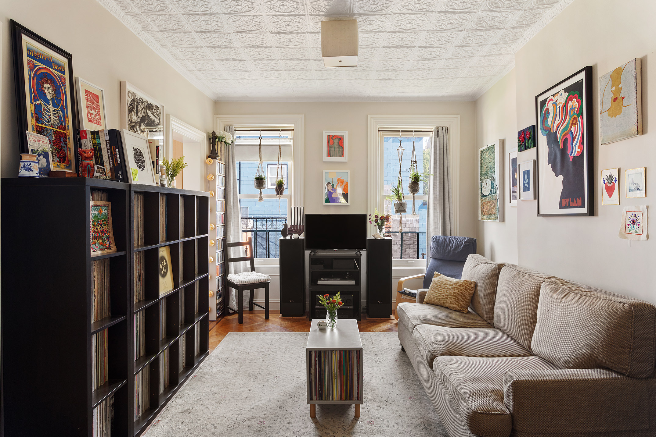 417 Union Street Brooklyn, NY 11231 - Photo 25 of 29 a living room with furniture a air conditioner vent and a window
