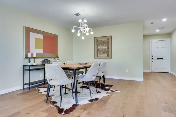 $1,499,900 | 2504 Deerfoot Trail, Austin, TX 78704