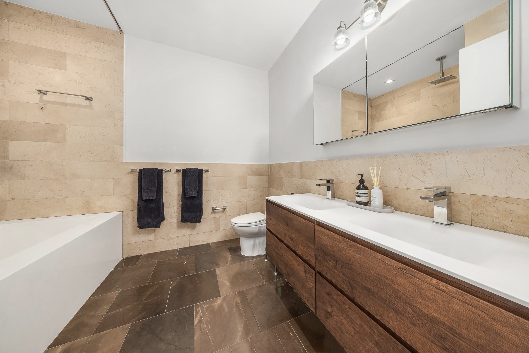 140 West 22nd Street, Unit 2F Manhattan, NY 10011 - Photo 7 of 10 Gallery Image 7