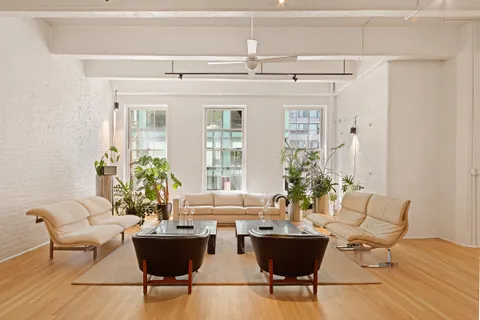 $3,800,000 | 40 Renwick Street, Unit 2 | Hudson Square