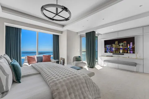 $11,750,000 | 1425 Brickell Avenue, Unit 42F, Miami, FL 33131