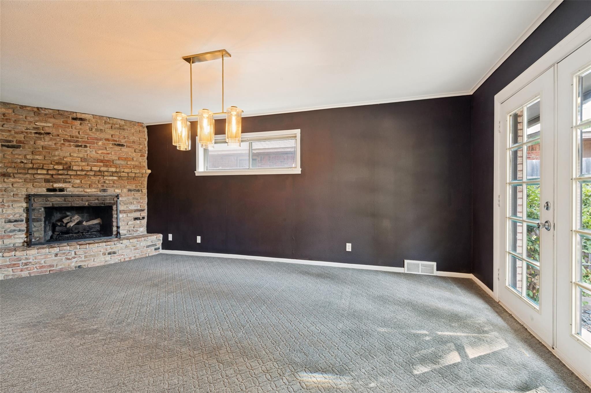 8030 Hunnicut Road Dallas, TX 75228 - Photo 18 of 30 Gallery Image 18