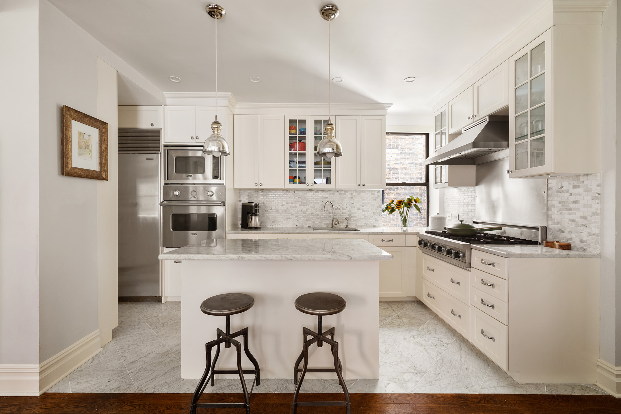 18 West 70th Street, Unit 7C Manhattan, NY 10023 - Photo 3 of 17