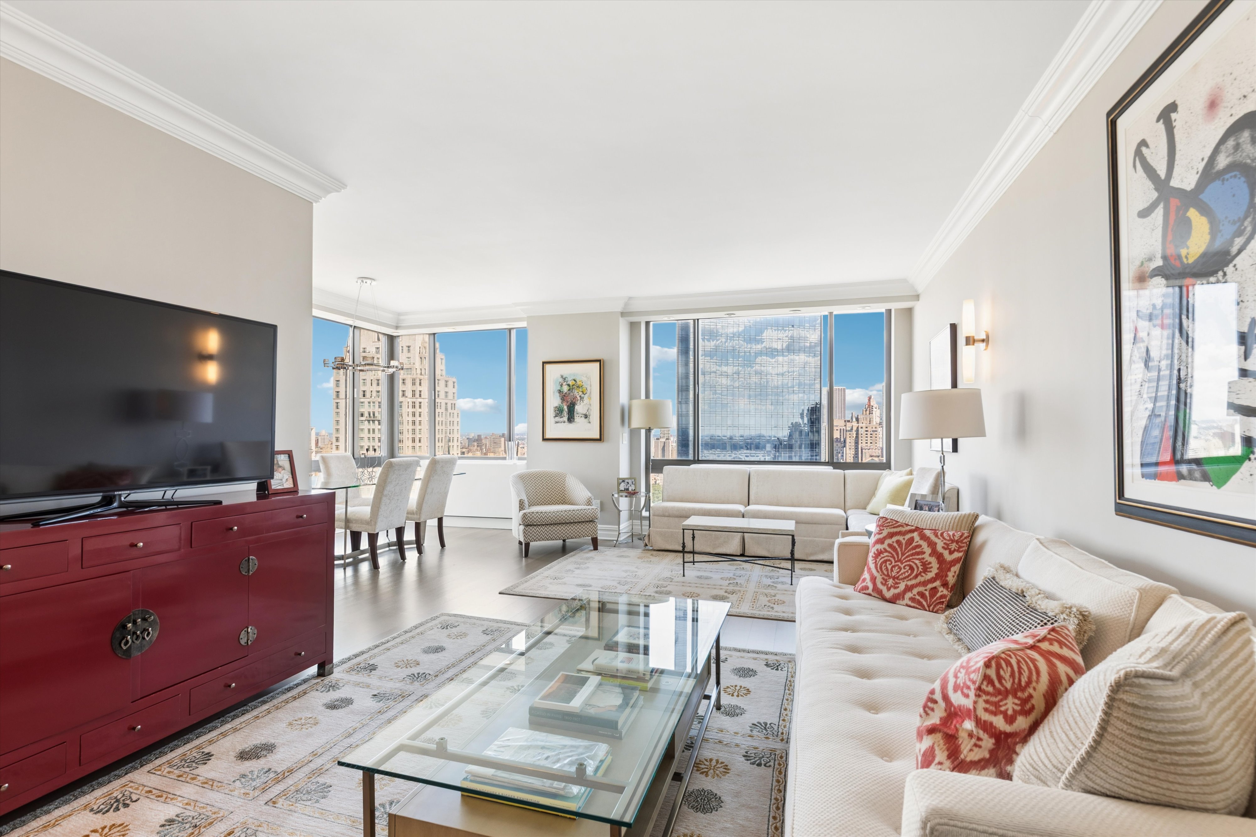 2 Columbus Avenue, Unit 39B Manhattan, NY 10023 - Photo 1 of 14 Gallery Image 1
