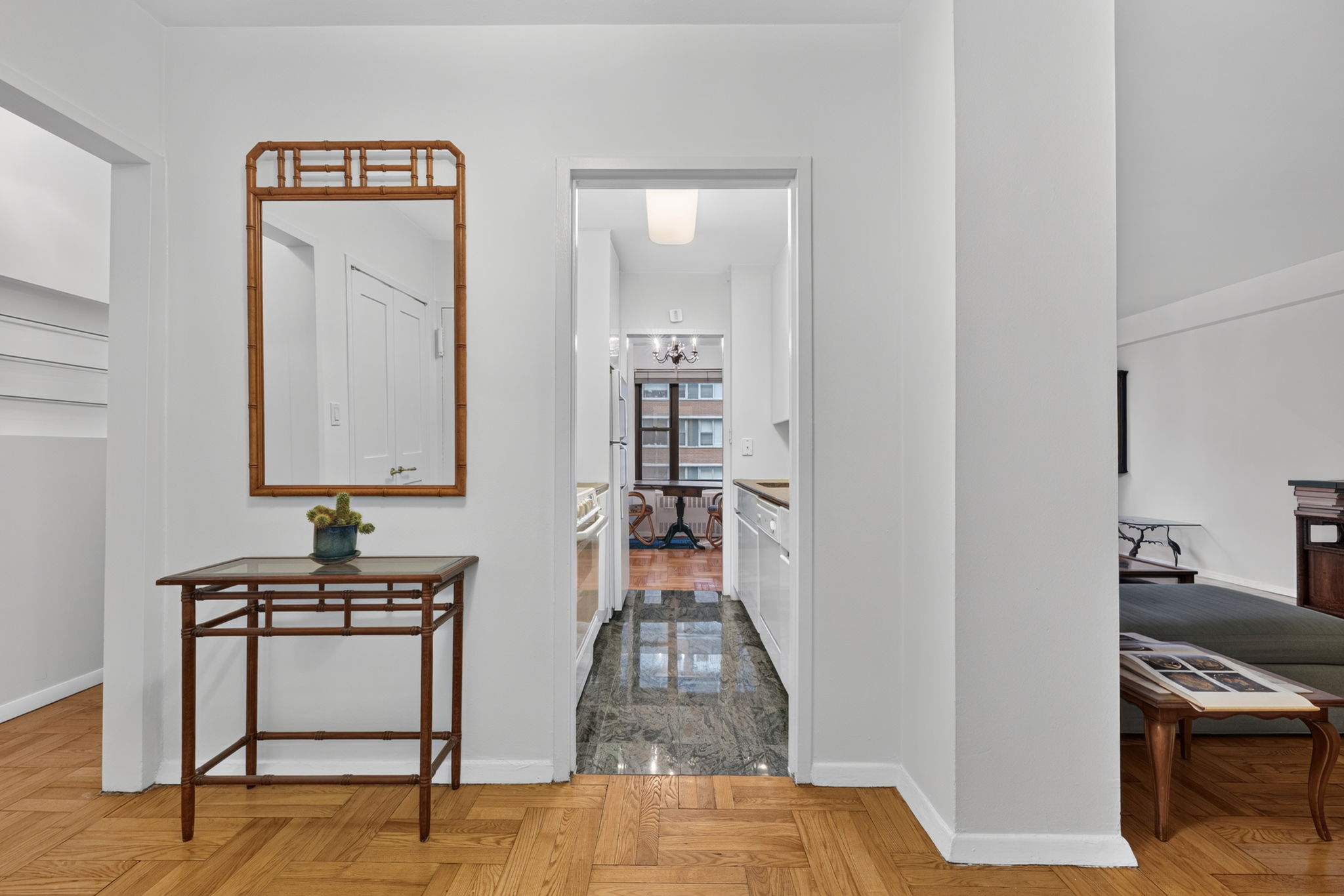 55 East End Avenue, Unit 12G Manhattan, NY 10028 - Photo 8 of 14 Gallery Image 8