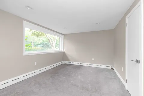 $2,495,000 | 11 Quaker Ridge Drive, Brookville, NY 11545