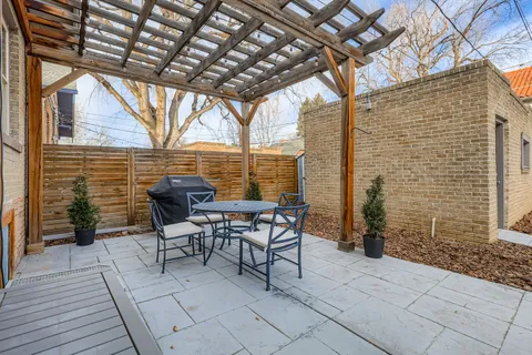 $1,025,000 | 2218 Cherry Street, Denver, CO 80207