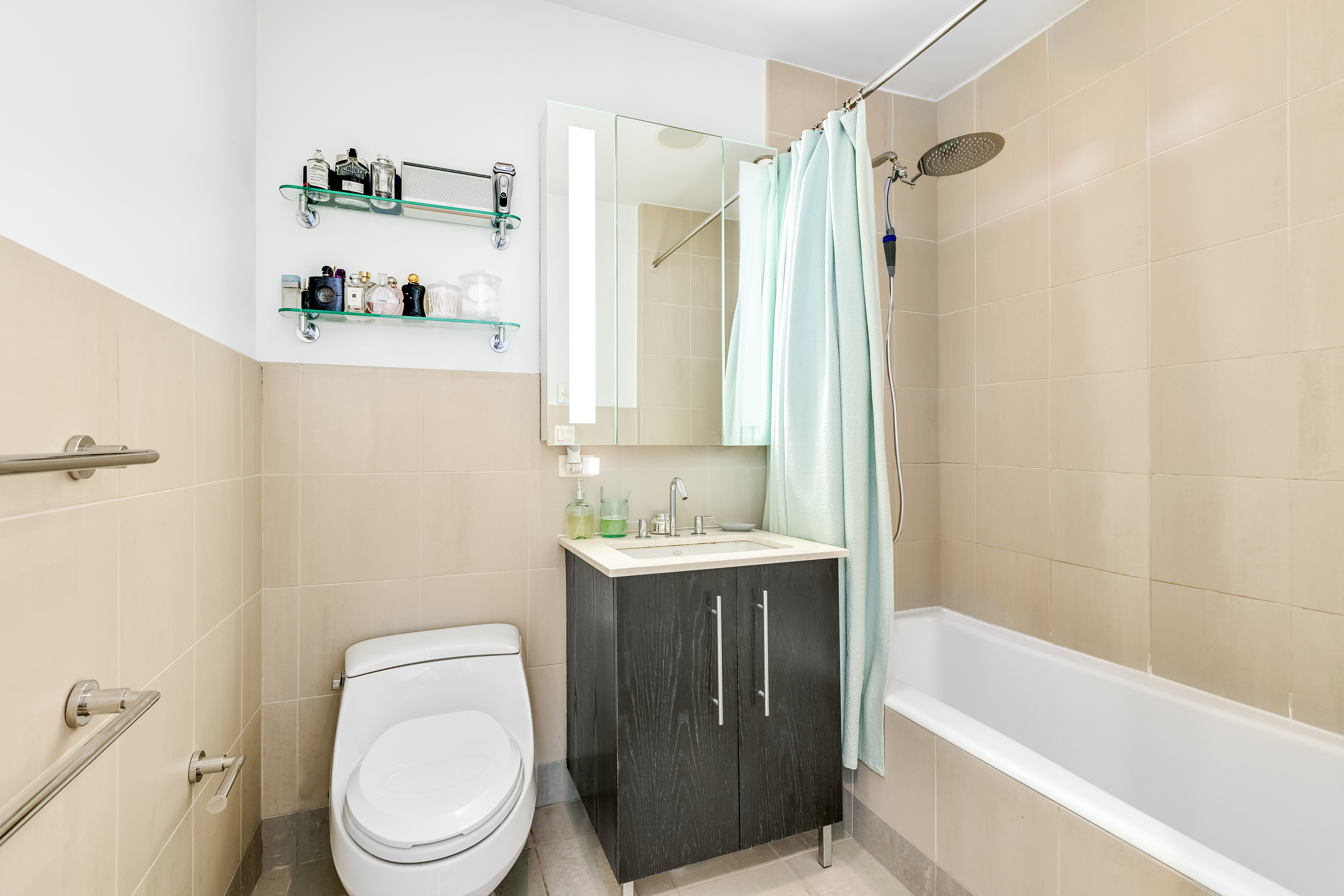 1 Northside Piers, Unit 15H Brooklyn, NY 11249 - Photo 5 of 10