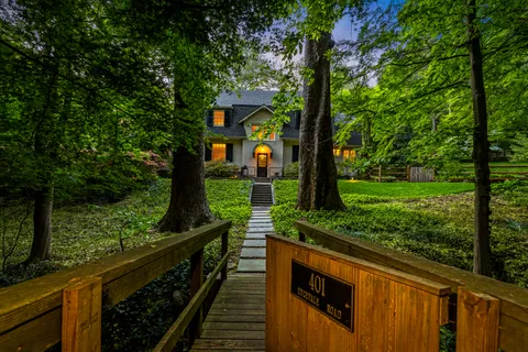 $880,000 | 401 Edgevale Road, Baltimore, MD 21210