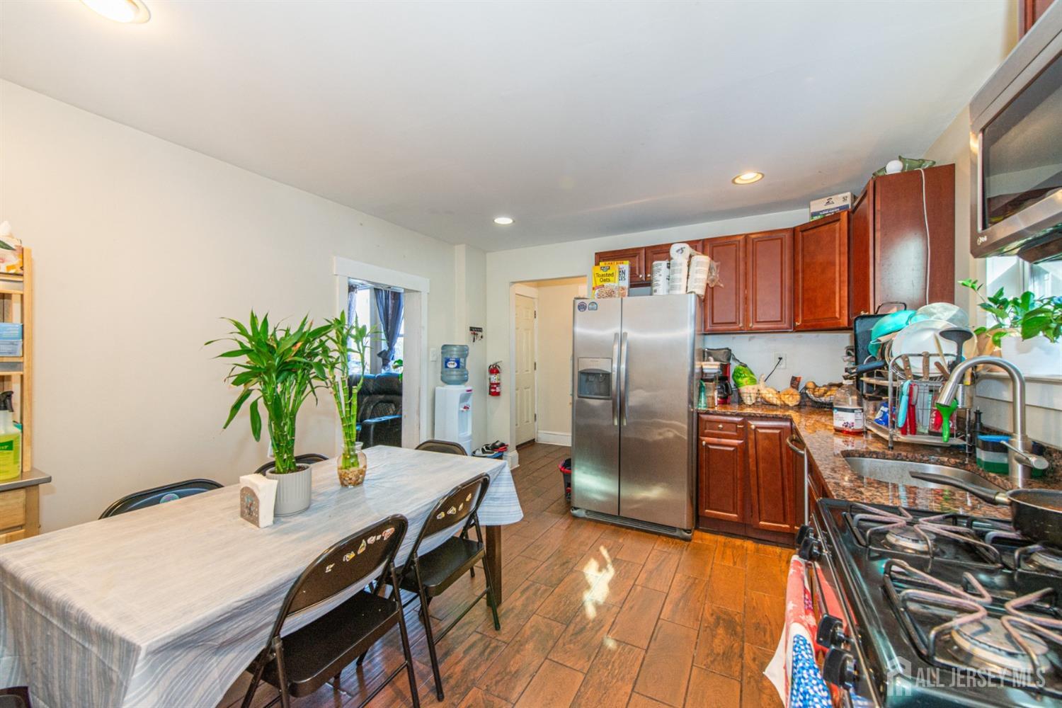 495 Bound Brook Road Dunellen, NJ 08812 - Photo 7 of 24