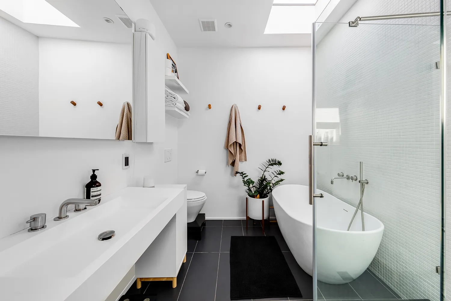 $1,999,000 | 120 Boerum Place, Unit 3E | Cobble Hill