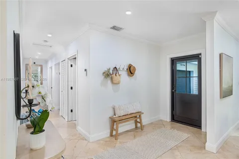 $2,750,000 | 10235 Southwest 58th Court, Pinecrest, FL 33156
