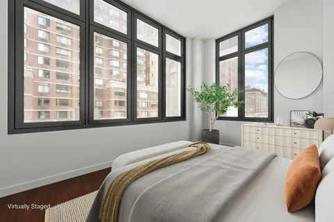 $1,675,000 | 101 West 24th Street, Unit 4F | Chelsea