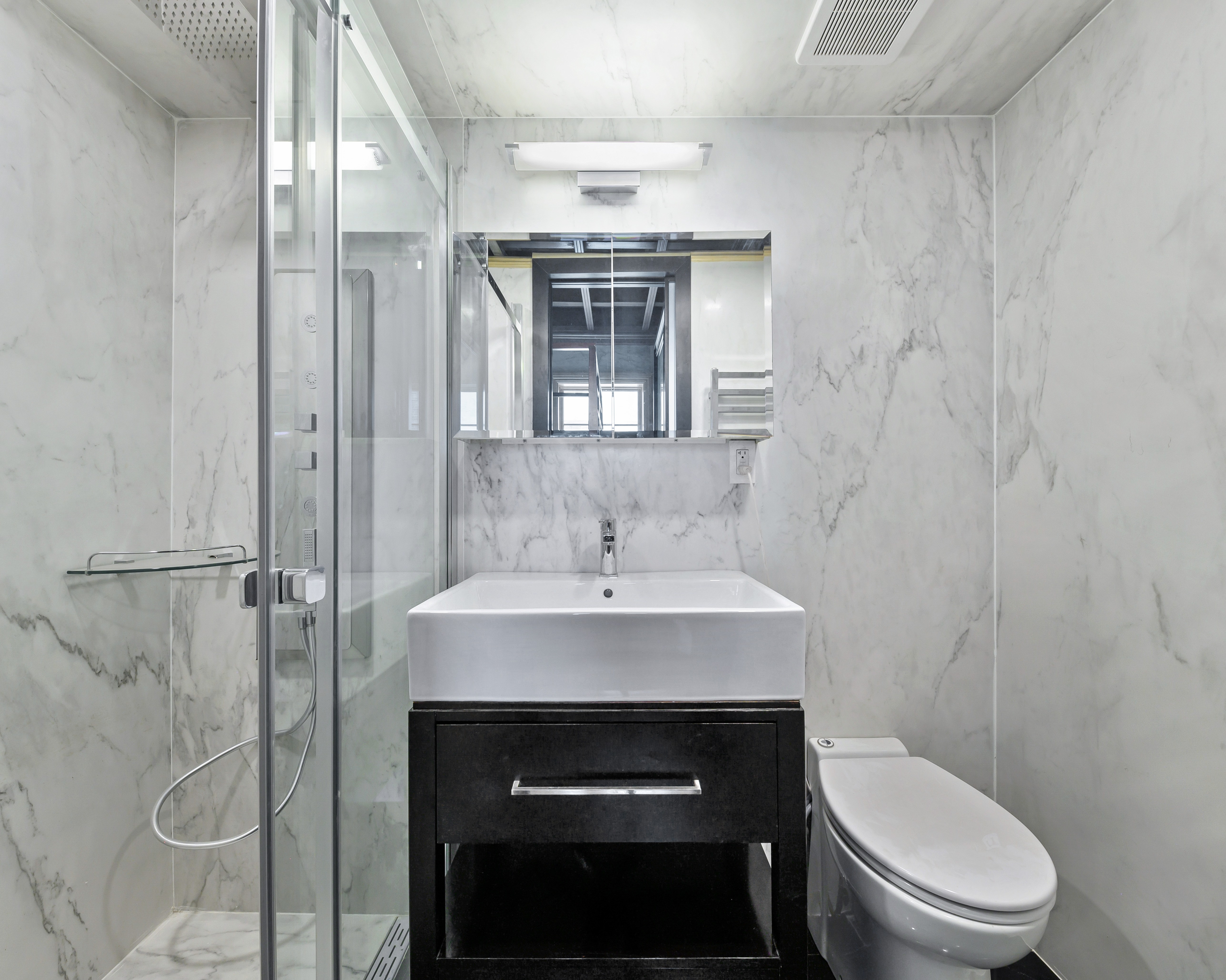 35 Perry Street, Unit PARLOR Manhattan, NY 10014 - Photo 4 of 6