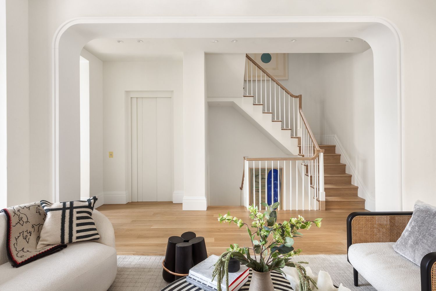 537 Pacific Street Brooklyn, NY 11217 - Photo 10 of 25 a living room with furniture flowerpot and a potted plant