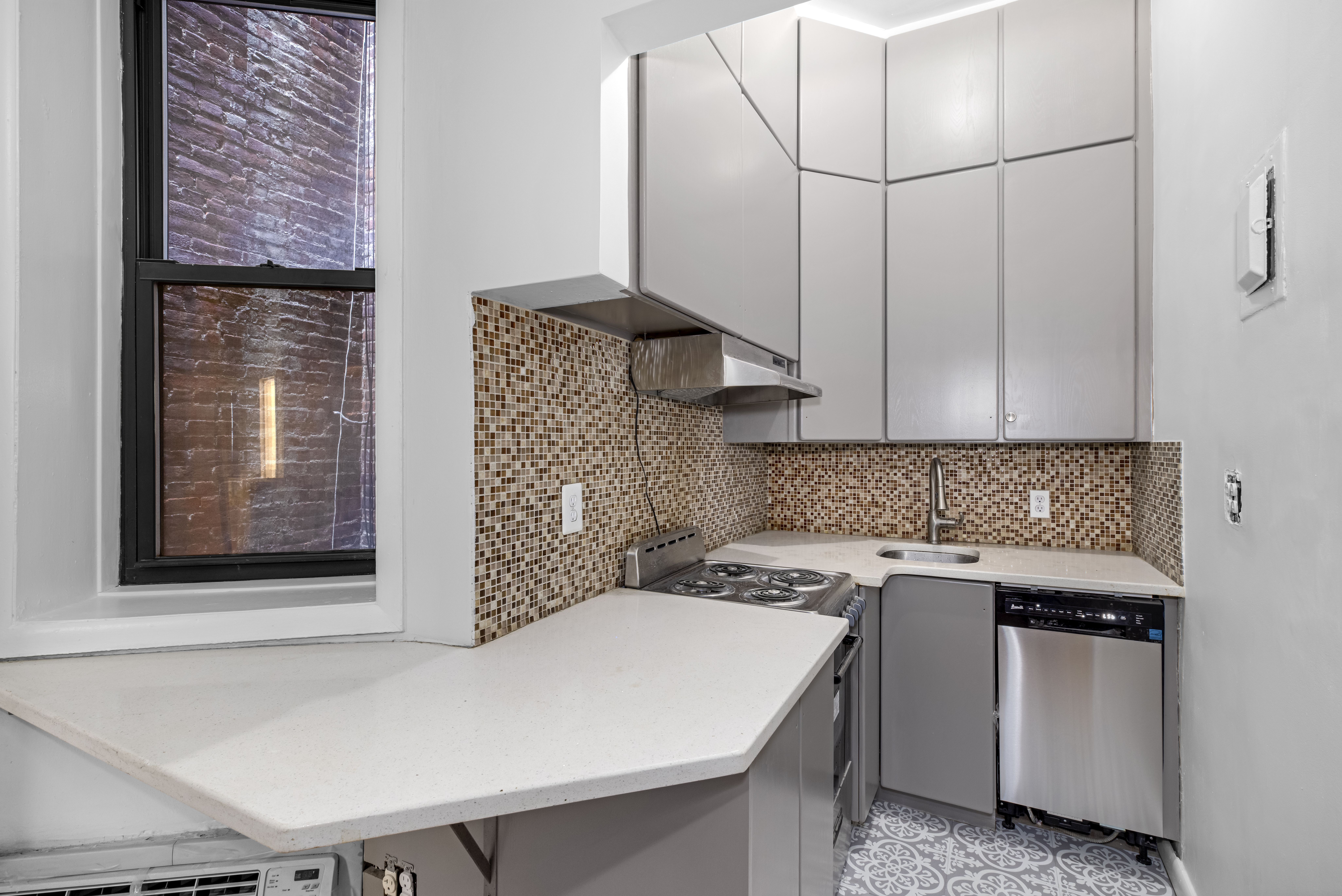 344 East 87th Street, Unit D Manhattan, NY 10128 - Photo 7 of 7