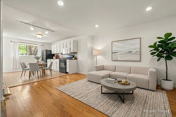 $3,950 | 726A Union Street, Unit 1 | Park Slope