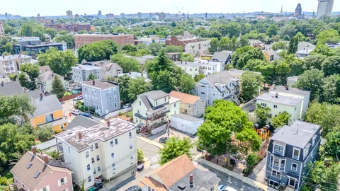 Contact Agent | 29 Hanson Street, Unit 1, Somerville, MA 02143