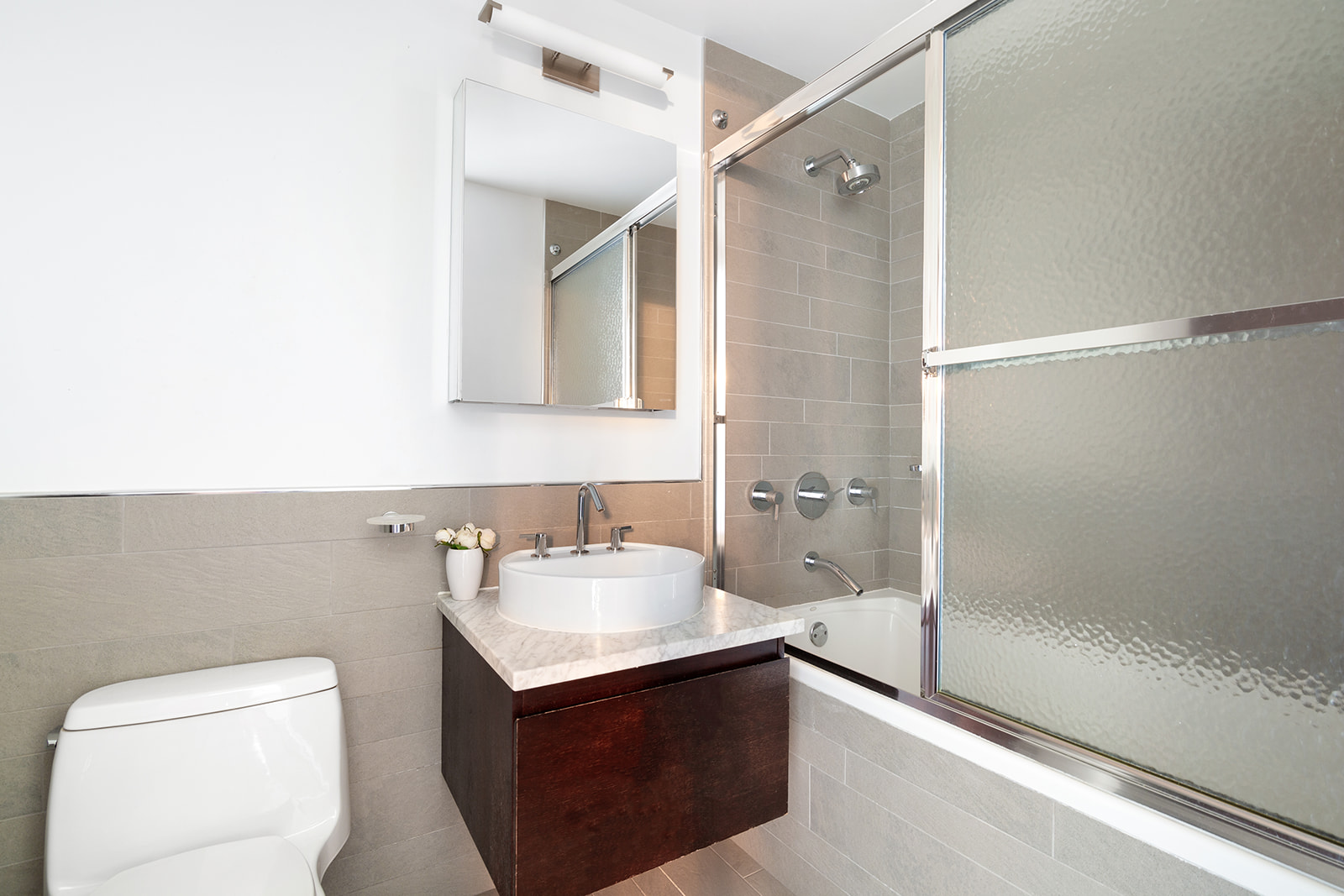 462 West 58th Street, Unit 6B Manhattan, NY 10019 - Photo 8 of 11