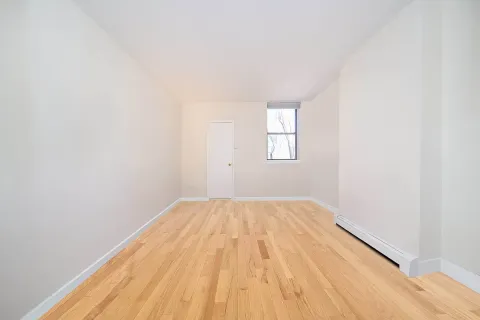 $3,800 | 105 West 105th Street, Unit 3B | Upper West Side