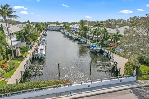 $1,389,000 | 14394 Cypress Island Court, Palm Beach Gardens, FL 33410