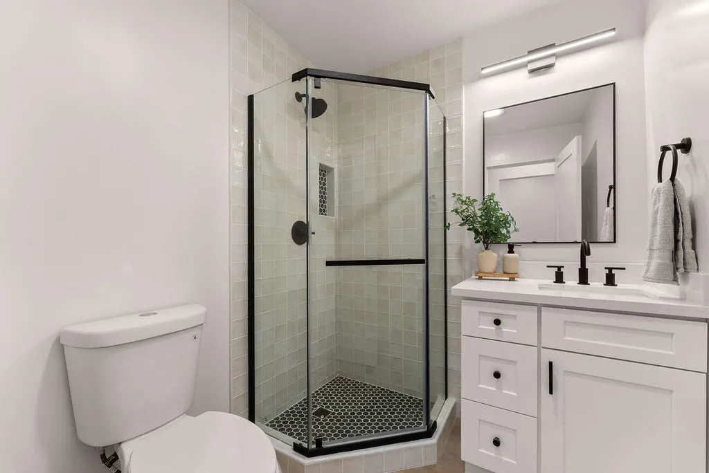 $635,000 | 2915 Cowley Way, Unit A, San Diego, CA 92117