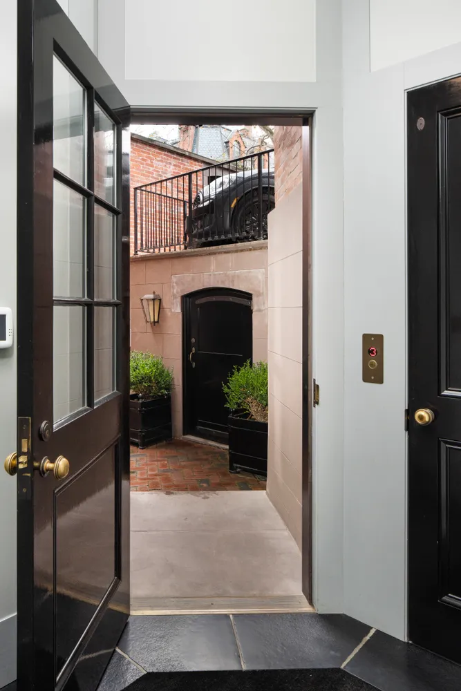 a view of a entryway door of the house