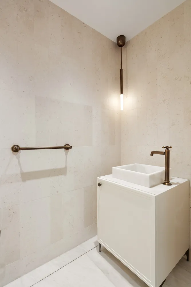 $3,375,000 | 310 East 86th Street, Unit 4B | Upper East Side