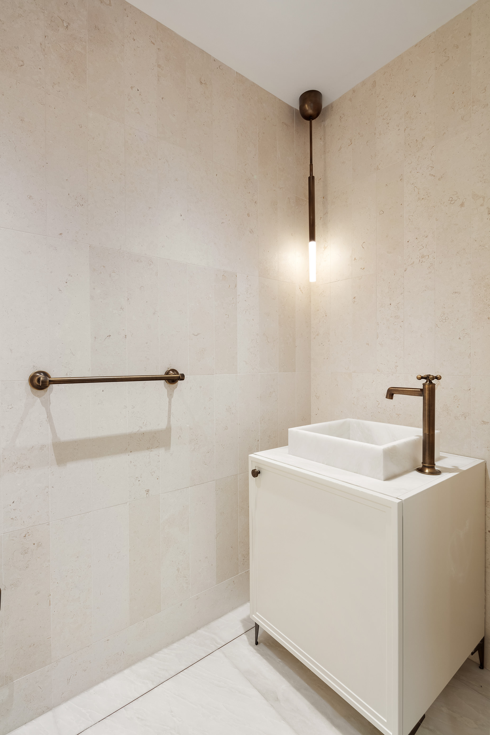 310 East 86th Street, Unit 4B Manhattan, NY 10028 - Photo 17 of 25 a utility room with dryer and washer