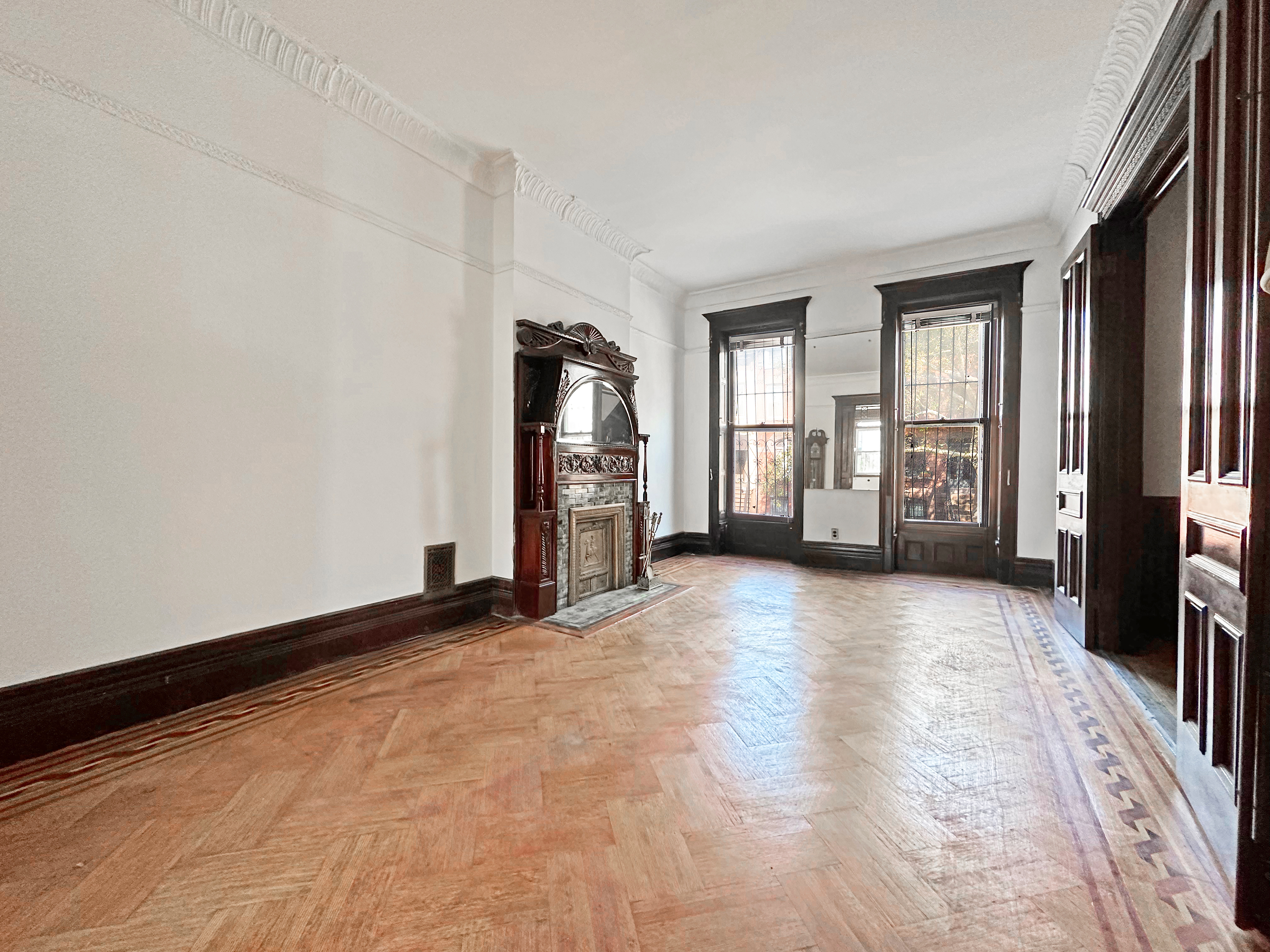 554 Macon Street Brooklyn, NY 11233 - Photo 2 of 18