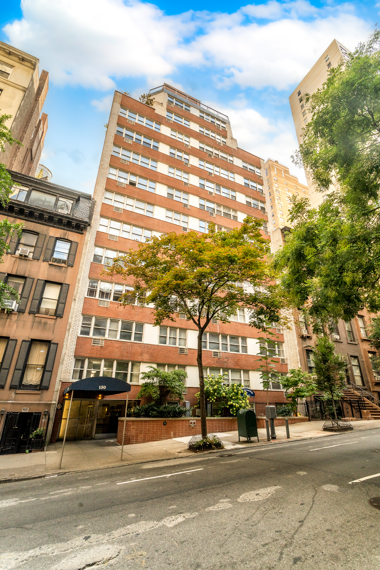 150 East 37th Street, Unit 10A Manhattan, NY 10016 - Photo 12 of 20