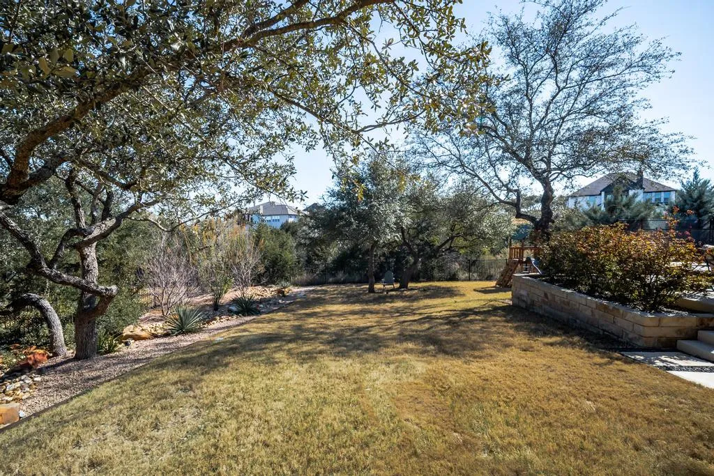 $1,695,000 | 17601 Stratus Cove, Austin, TX 78738