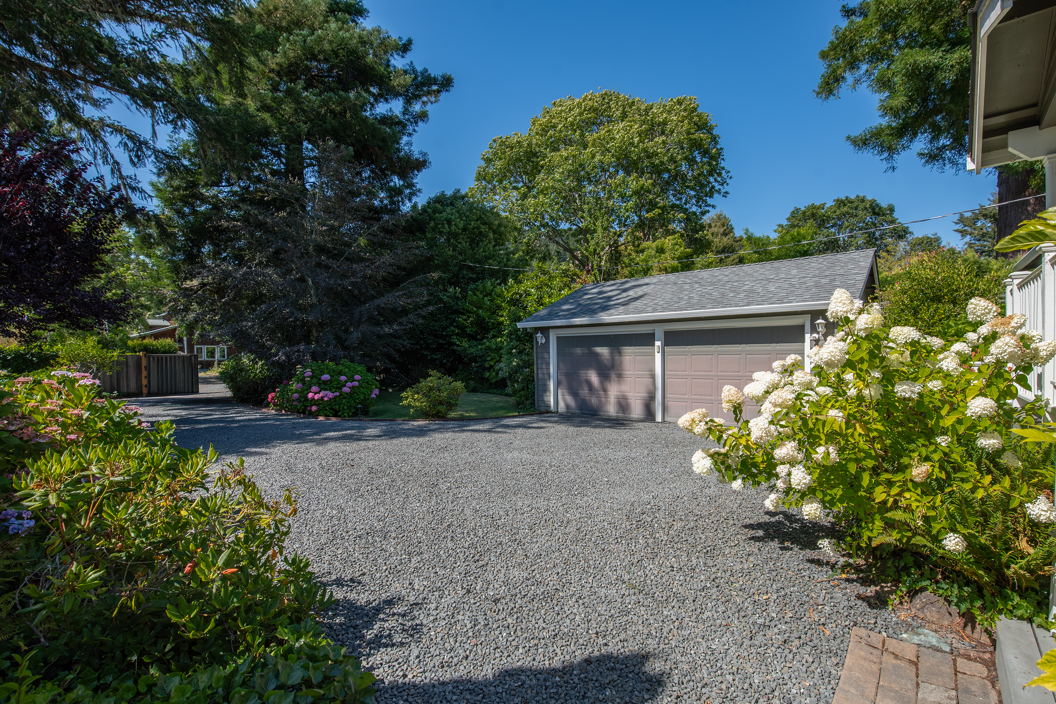 22753 Sylvan Way Monte Rio, CA 95462 - Photo 4 of 31 Gallery Image 4