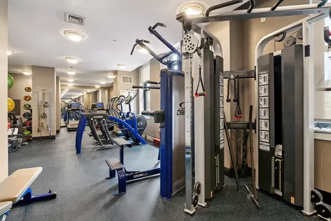 $1,500,000 | 1 Hanson Place, Unit 18L | Fort Greene