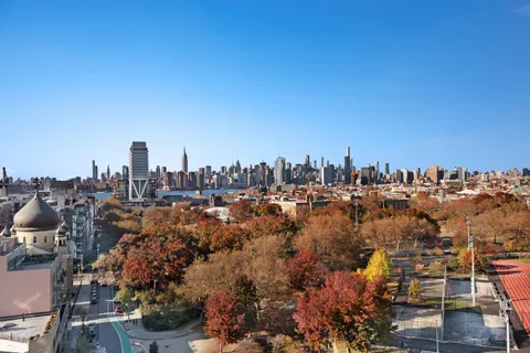 $2,350,000 | 20 Bayard Street, Unit 12A | Williamsburg