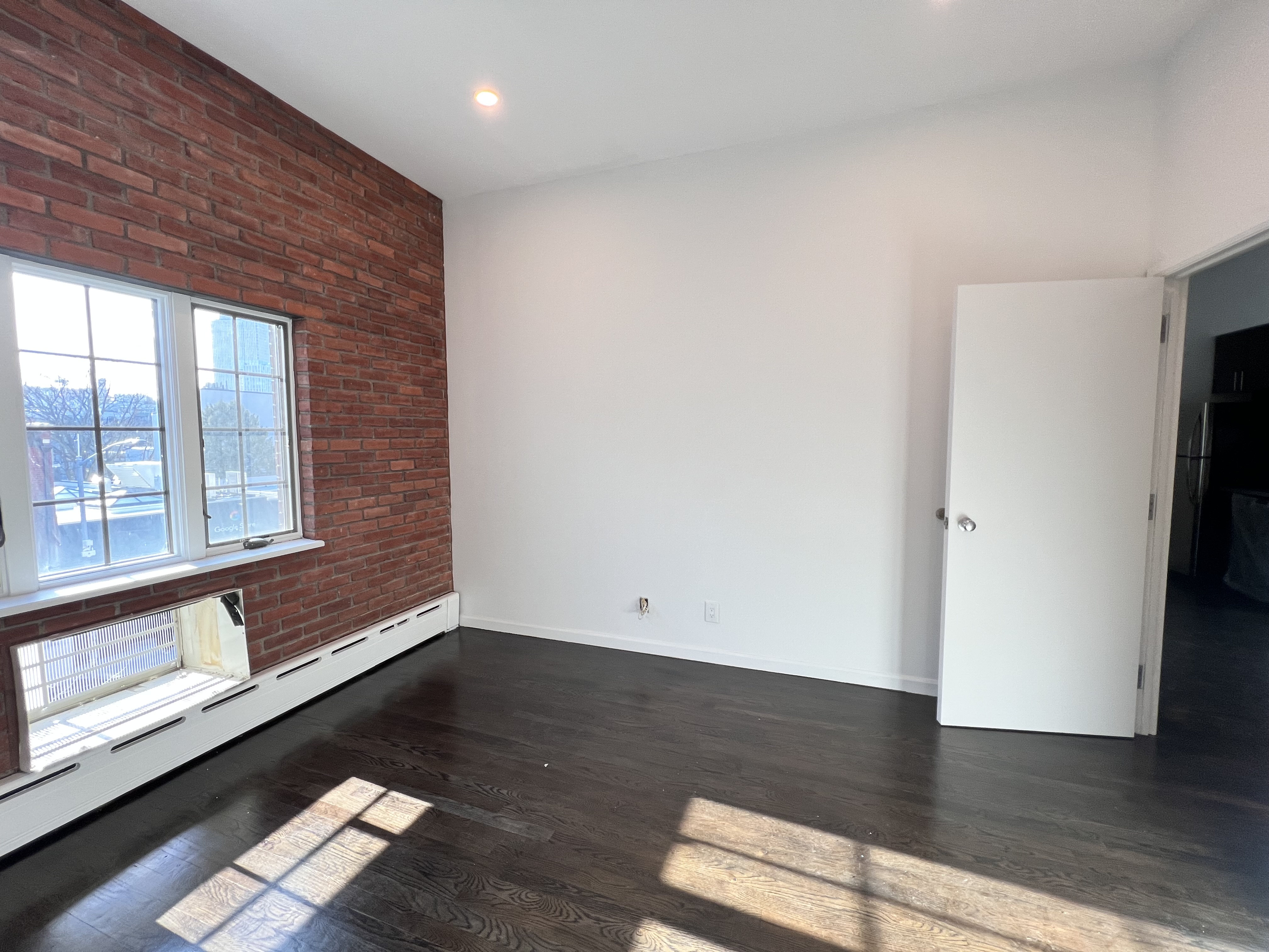 131 North 6th Street, Unit 3 Brooklyn, NY 11249 - Photo 5 of 9