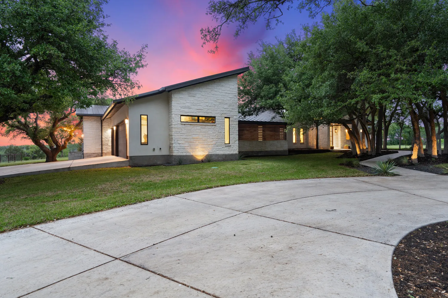 $1,875,000 | 3921 County Road 258, Liberty Hill, TX 78642