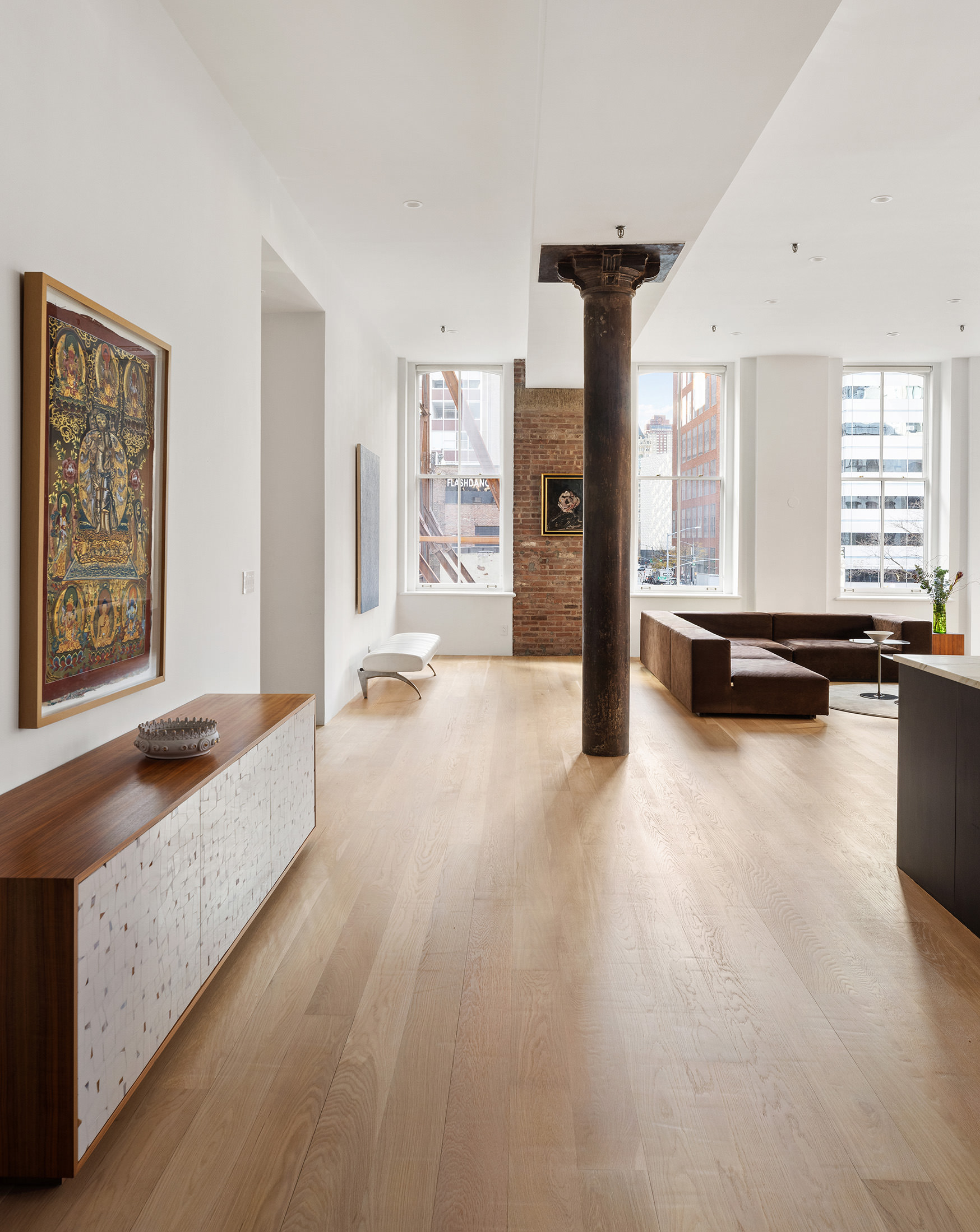 60 Warren Street, Unit 2 Manhattan, NY 10007 - Photo 6 of 16 a spacious bedroom with a bed and a large window