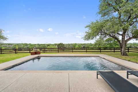 $1,875,000 | 3921 County Road 258, Liberty Hill, TX 78642