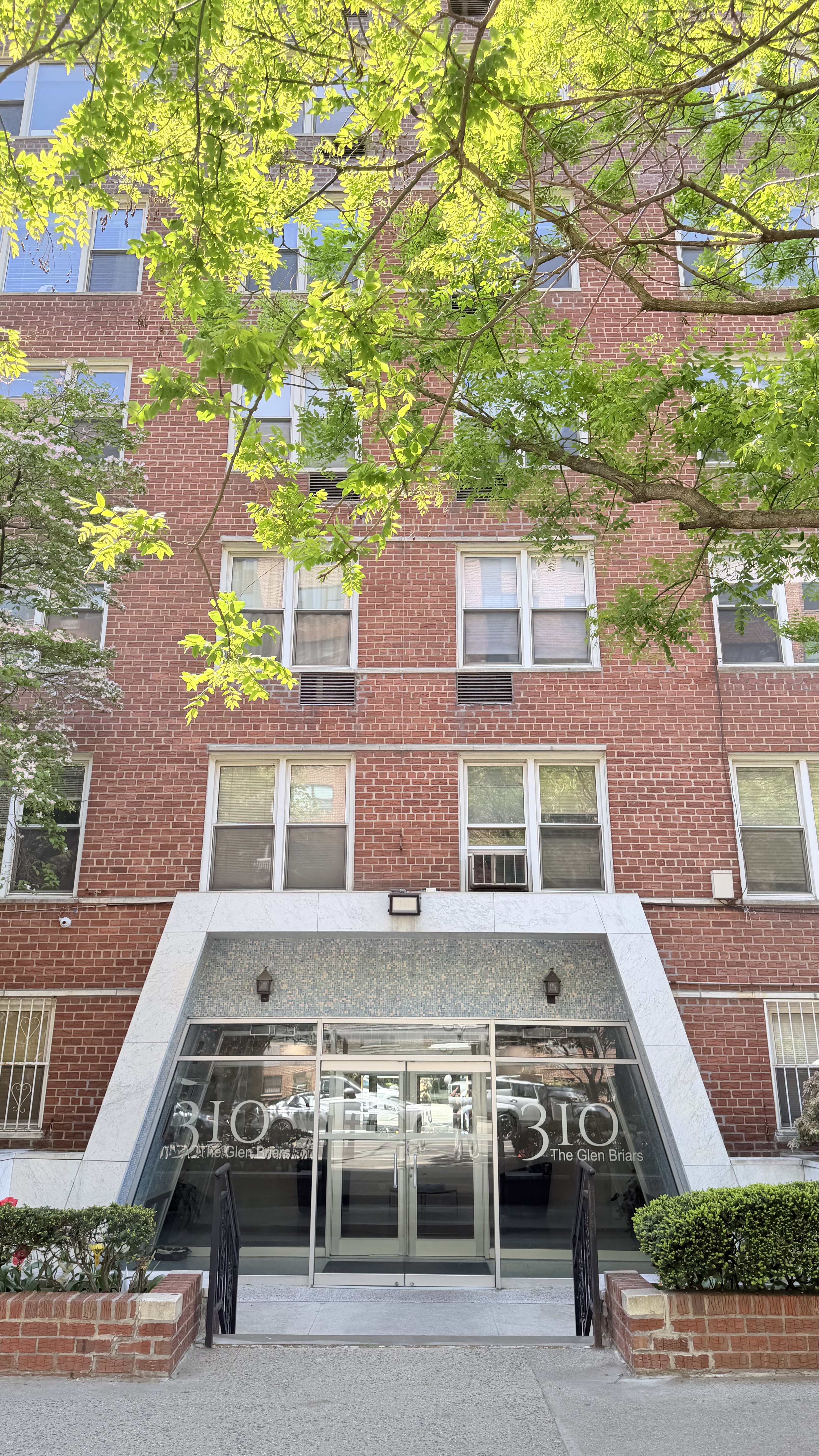 310 Beverley Road, Unit 4F Brooklyn, NY 11218 - Photo 7 of 8
