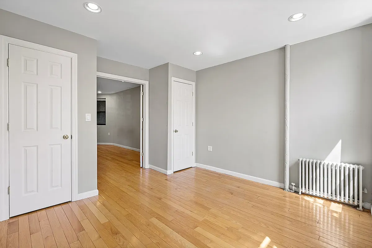 723 11th Avenue, Unit 3C Manhattan, NY 10019 - Photo 3 of 6